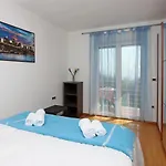 Starry Night - Smart Tv, Extra Big Bed, Big Bathtub, Private Parking, Sea View, Wifi, 2bedrooms * فولوسكو