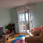 Starry Night - Smart Tv, Extra Big Bed, Big Bathtub, Private Parking, Sea View, Wifi, 2bedrooms فولوسكو