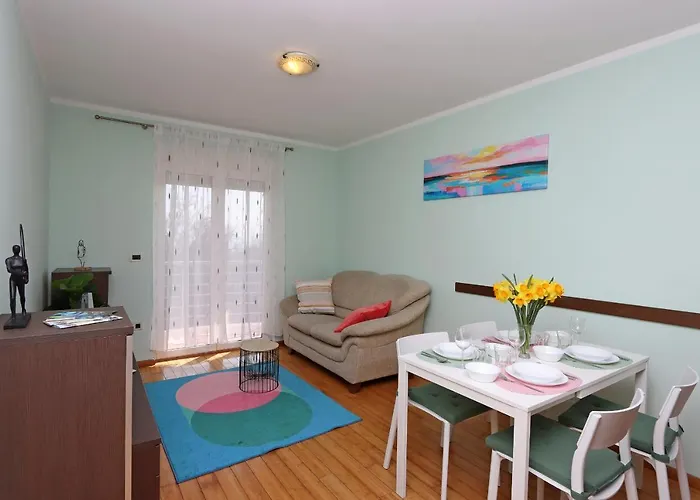 Starry Night - Smart Tv, Extra Big Bed, Big Bathtub, Private Parking, Sea View, Wifi, 2bedrooms 아파트
