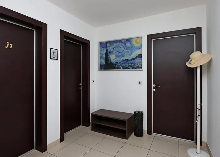 Starry Night - Smart Tv, Extra Big Bed, Big Bathtub, Private Parking, Sea View, Wifi, 2bedrooms 아파트 *