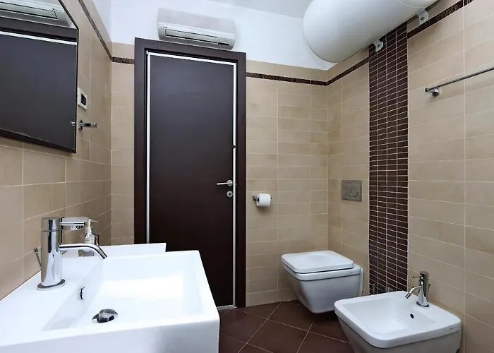 아파트 Starry Night - Smart Tv, Extra Big Bed, Big Bathtub, Private Parking, Sea View, Wifi, 2bedrooms