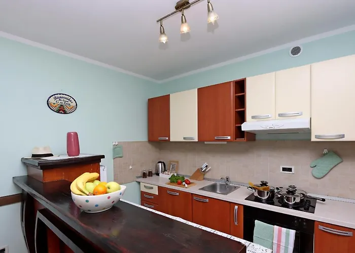 Starry Night - Smart Tv, Extra Big Bed, Big Bathtub, Private Parking, Sea View, Wifi, 2bedrooms 아파트 *