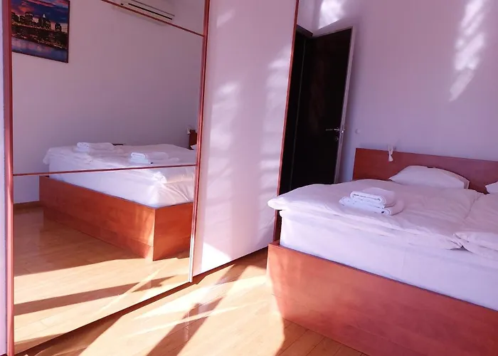 Starry Night - Smart Tv, Extra Big Bed, Big Bathtub, Private Parking, Sea View, Wifi, 2bedrooms 아파트 볼로스코